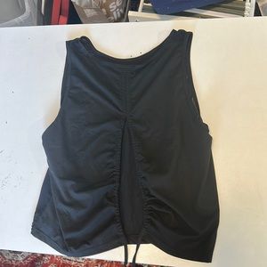 Born primitive sports top